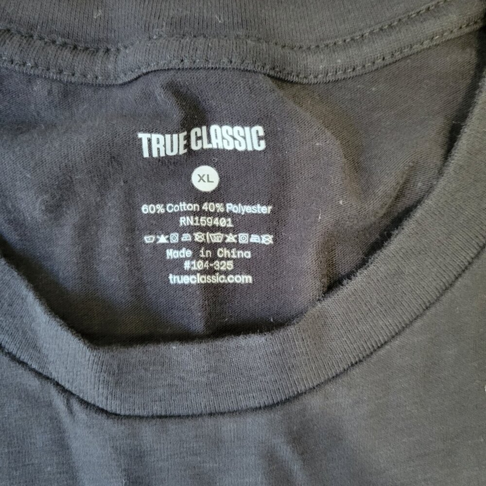 TRUE CLASSIC Bundle of 2 Plain Black Crew Neck Short Sleeve T-Shirts sz XL EUC - Picture 3 of 4
